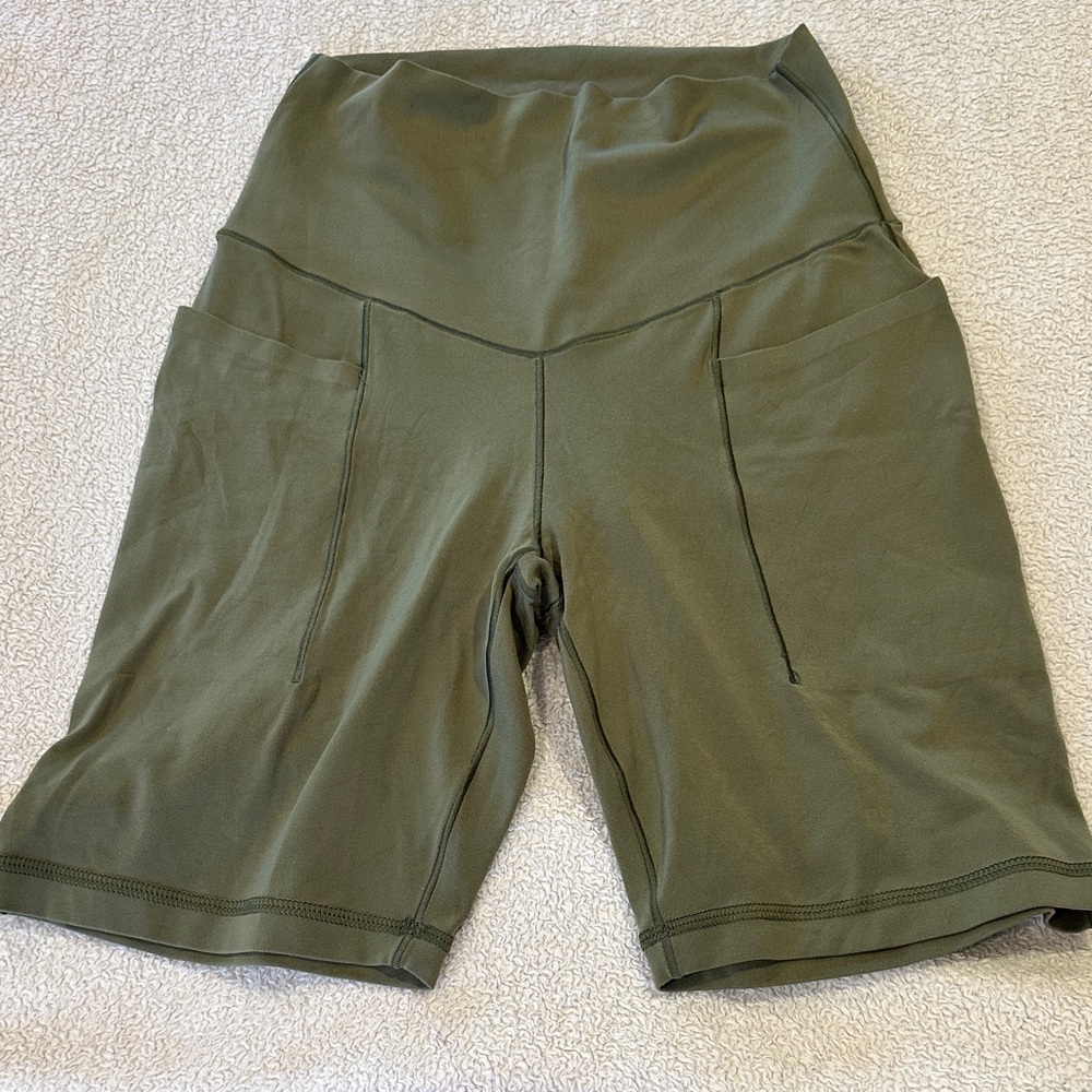 Offline-Aerie- Olive Green Women's bike Shorts size small